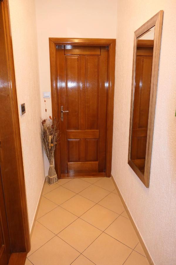 Apartment Marko セニ エクステリア 写真
